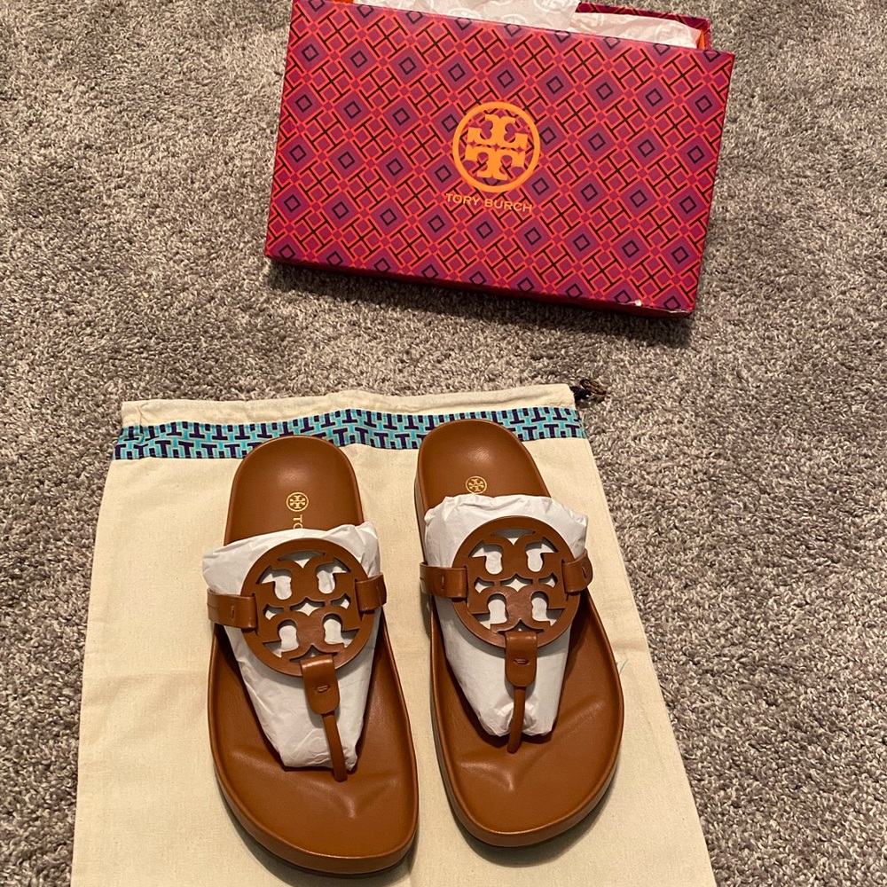 NWT Tory Burch Miller Cloud Sandals Size 9.5 in Aged Camello